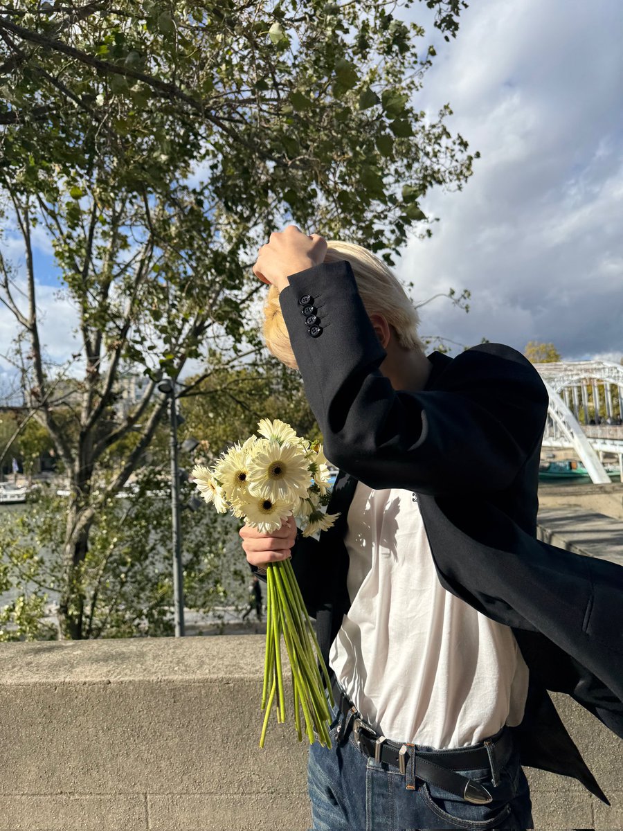 투만장자 tweet media