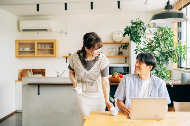 wordkitchen's tweet photo. #今日の言葉モヤっと
【如才ない】

普段あまり耳にしない
このコトバ🤔

如才＝手抜かり

如才ない
👉手抜かりない、気が利く
などという意味☝️

「如才ない人だ」
なんて言われたいですね😊

✏️今日の一句
　如才なく
　　動く人ほど
　　　目立たない💦

#校正 #雑学 https://t.co/jJOZgVXBTb