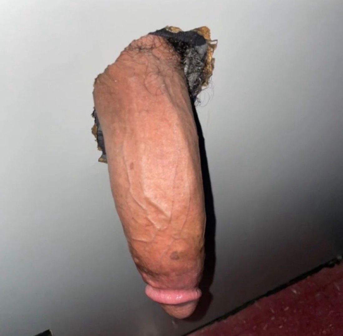 slime_dick's tweet photo. RT if you’ll suck it https://t.co/y5NPkEs2q3