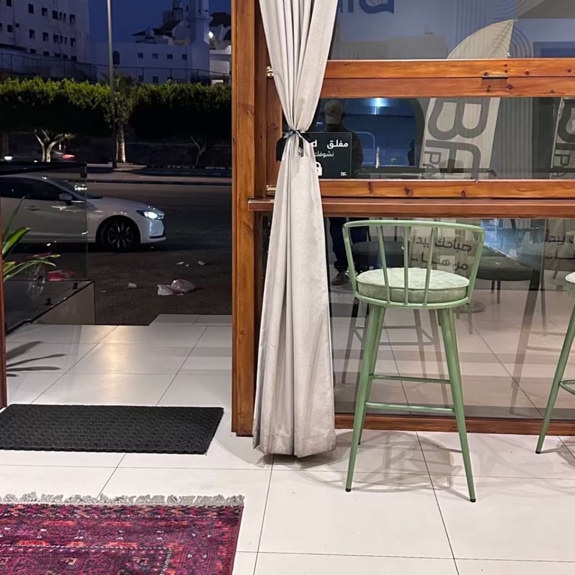 نُـون tweet media