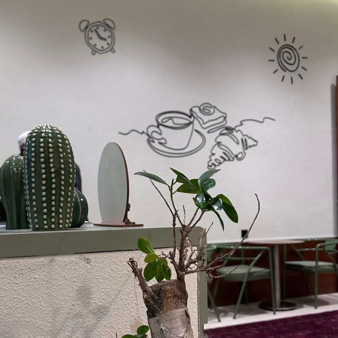 نُـون tweet media