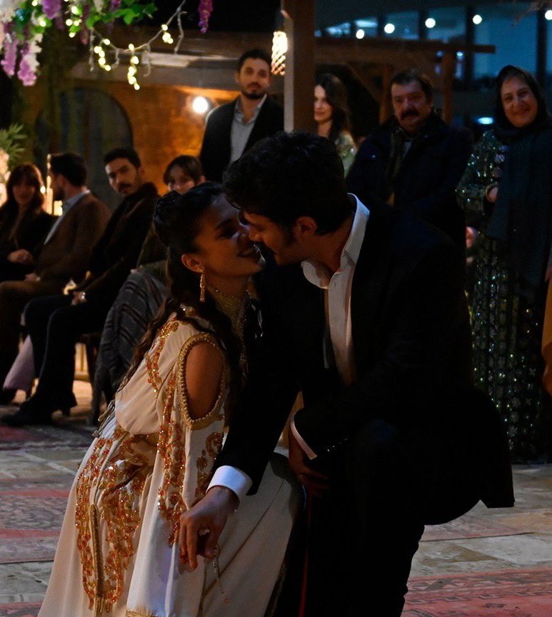 devin🪭 tweet media