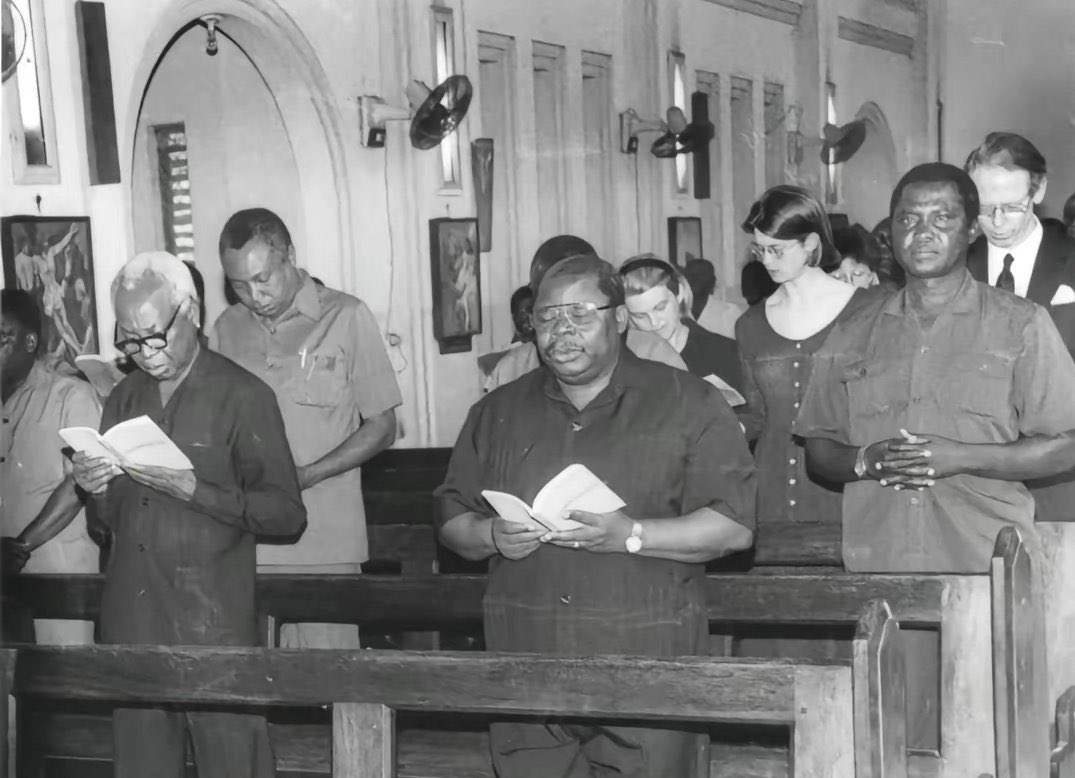 Britanicca tweet media