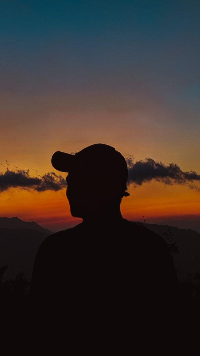 Adam Y.A tweet media