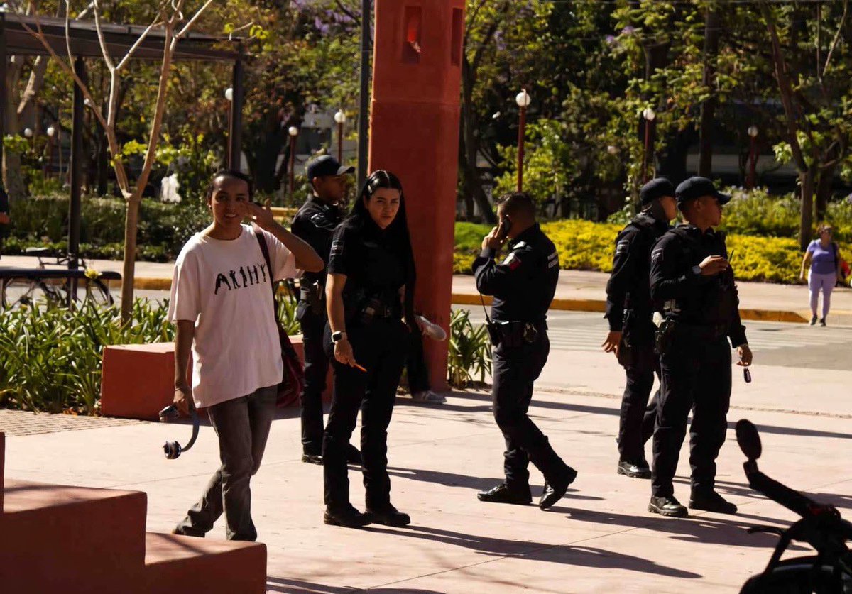 JALISCO ROJO tweet media