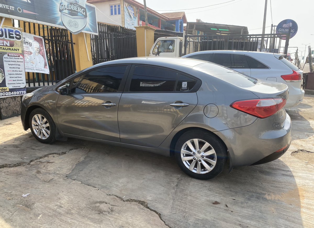 MegAutomobile's tweet photo. Registered Kia Cerato 2014 Model
low fuel consumption
Engine good
Gear is very sharp
Bought brand new
Single registration
Catalytic converter intact
AC chilling ice cold
Buy and drive

Price: 7.3million
📍 Location: Ibadan
📞 Call/WhatsApp: 07037905202 https://t.co/CpTnA5o8So