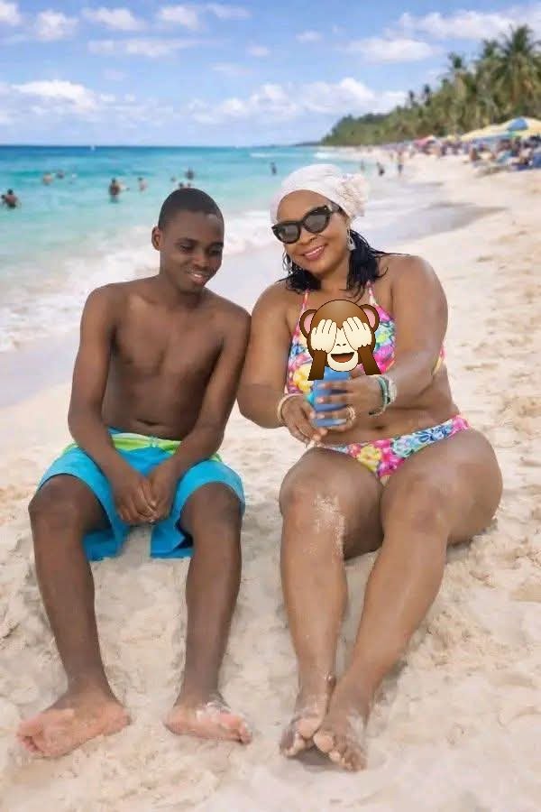 VERYDARKMAN tweet media