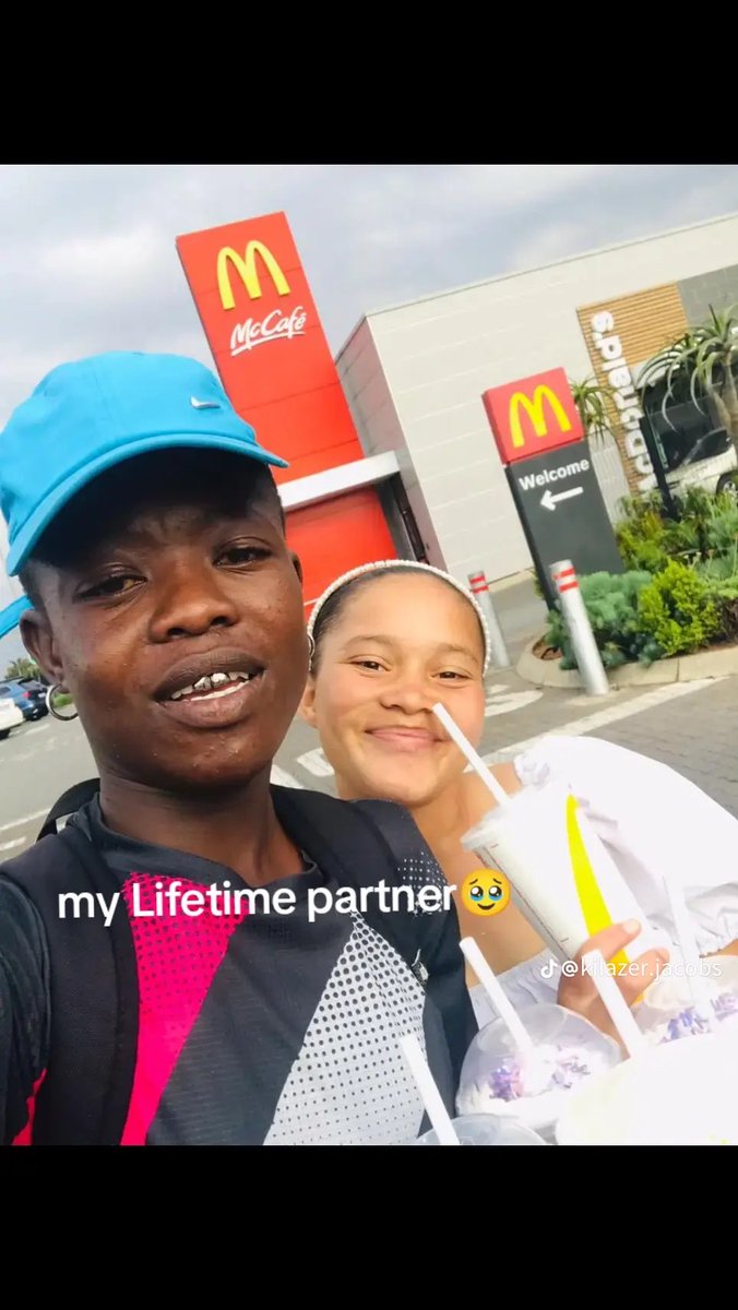 thuli tia tweet media