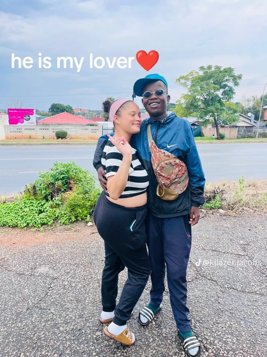 thuli tia tweet media