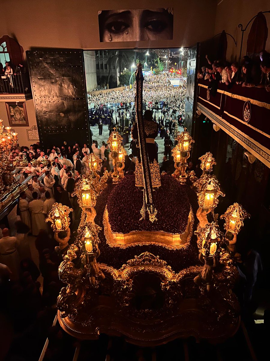 inmadebenito's tweet photo. 🙏La #SemanaSanta en España no se explica, se siente

Es diplomacia cultural en estado puro: emoción y un #legado que proyecta quiénes somos porque la #autenticidad que no se impone, se vive🕯️

Ahí reside la fuerza de España🤝➕https://t.co/yyLHpFu8Dw https://t.co/KxIiTZcERL