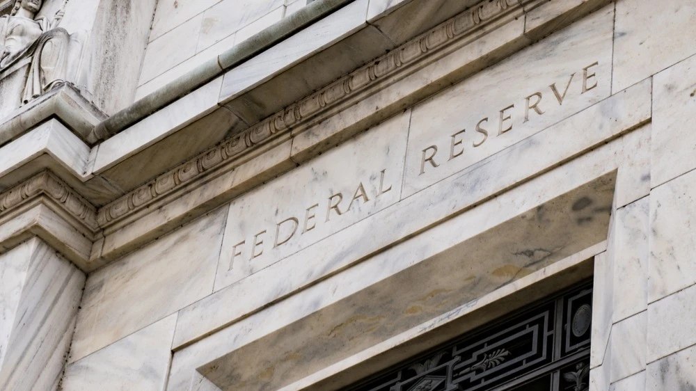 Trade8Eight's tweet photo. 💵#DXY #USD #EURUSD

Citi now expects the Fed to cut rates in September, up from June.

Wells Fargo now expects the Fed to cut rates at all this year, up from two cuts. https://t.co/uZFa1So2ef