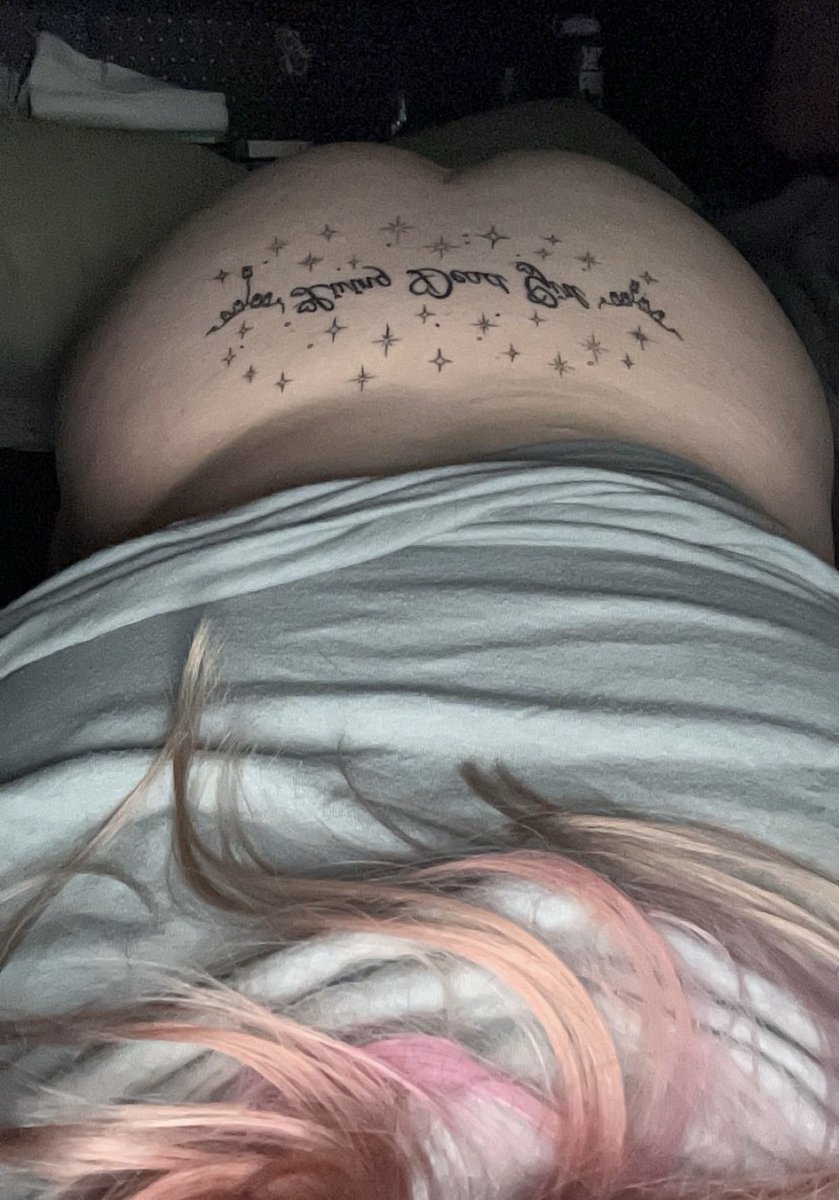 god forbid a bitch ever gets to be alone in her bedroom for more than a minute at a time :’)

anyway new tattoo angle, it’s healing great 👻🖤

• nsfwtwt #nsfwtwt thick goth switch •