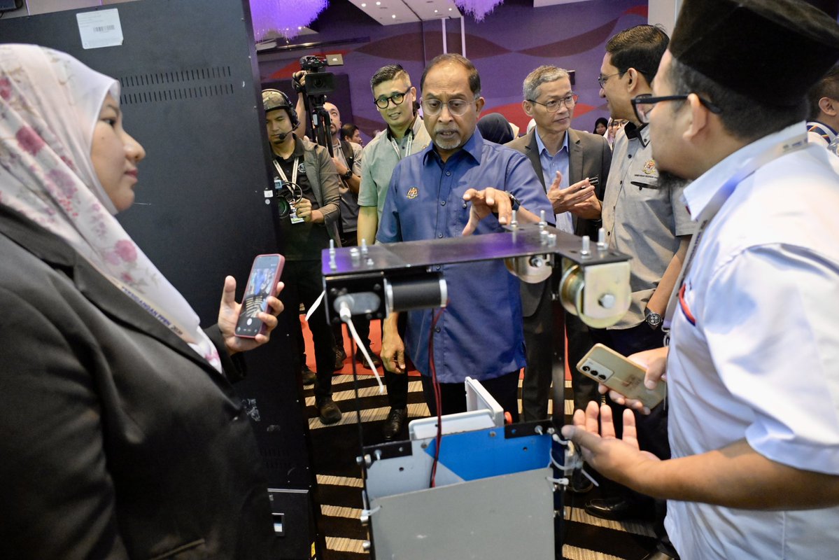 Kementerian Pendidikan Tinggi tweet media