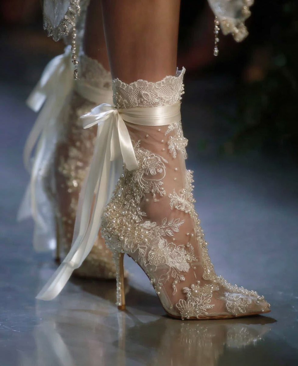 𝔸𝕣𝕒𝕞 tweet media