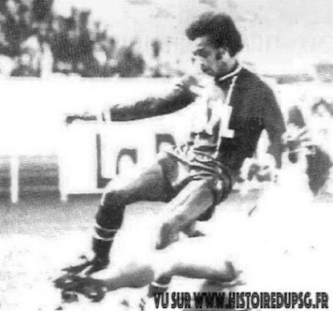 MaillotsPSG's tweet photo. 07/04/1979. 7 buts et une victoire in extremis du #PSG sur l'@OM_Officiel : 4️⃣-3️⃣
⚽️ Bureau, Dahleb, A. Bianchi, C. Bianchi
🔗 https://t.co/vq8n7DeVdd
🎦 https://t.co/K4JDUOOHHQ
#PSGOM https://t.co/dQVnL6mDDx