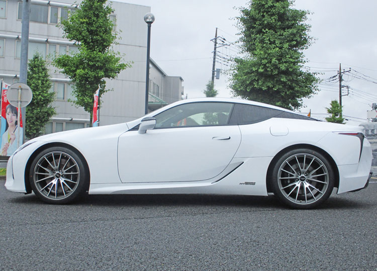 fuji_tire's tweet photo. マイカードレスアップフォトからピックアップ

レクサス／LC
ホイール：TWS／エクスパー EX-fL デザインCS レクサス車専用
カラー：グロスガンメタカットフィニッシュ
サイズ：F:9.0J-21/R:10.0J-21

#LEXUSLC
#レクサスLC
#TWS
#twsforged
#ドレスアップフォト

詳細を見る
https://t.co/oTSUEhb3MB https://t.co/ankYX6adBf