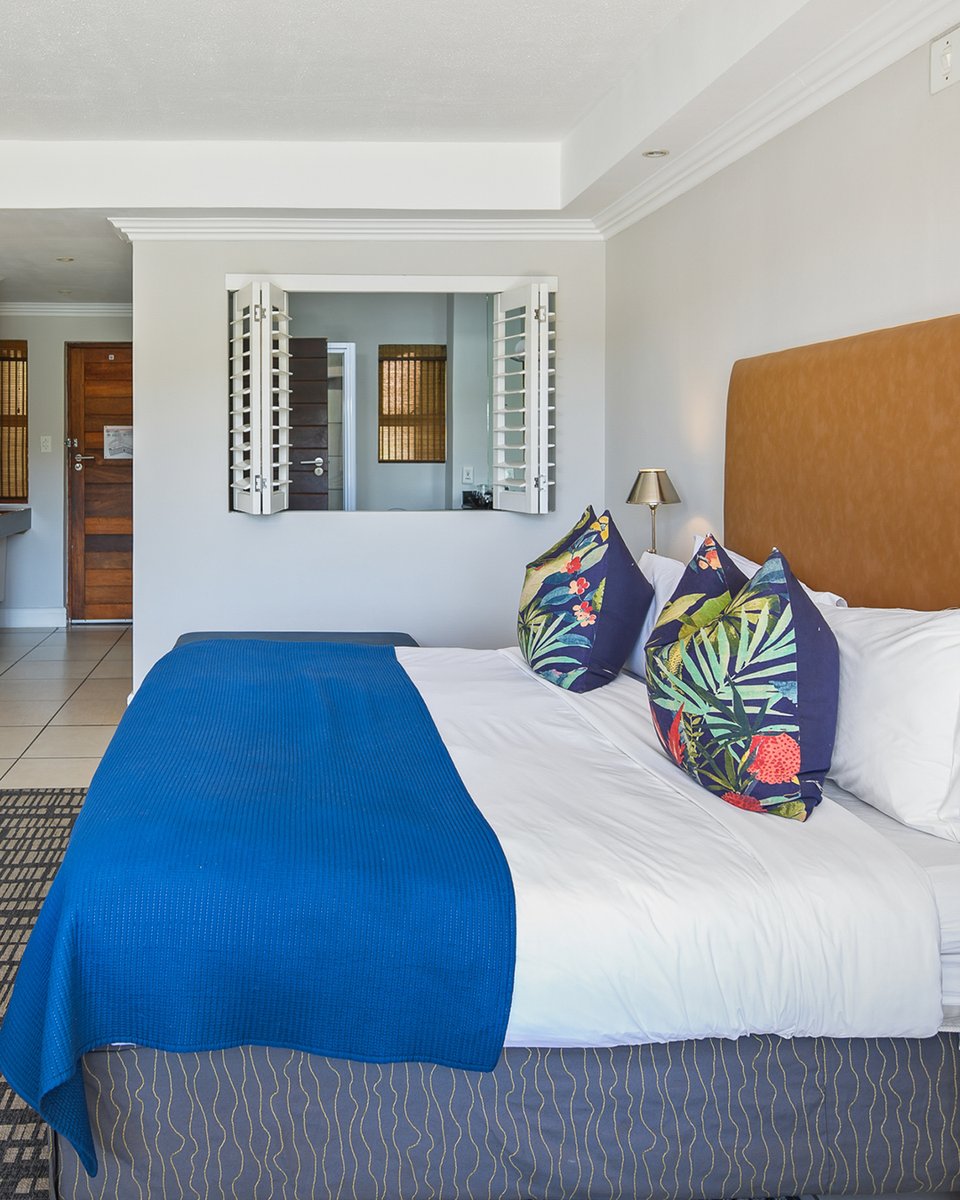 JoziniTL's tweet photo. Three nights. One free. More time to switch off properly. 🌿
Our Stay 3, Pay 2 offer gives you that extra day to slow down and settle into the rhythm of the lake.

#JoziniTigerLodge #StayLonger #WeekendEscape https://t.co/bRolg2tkMY
