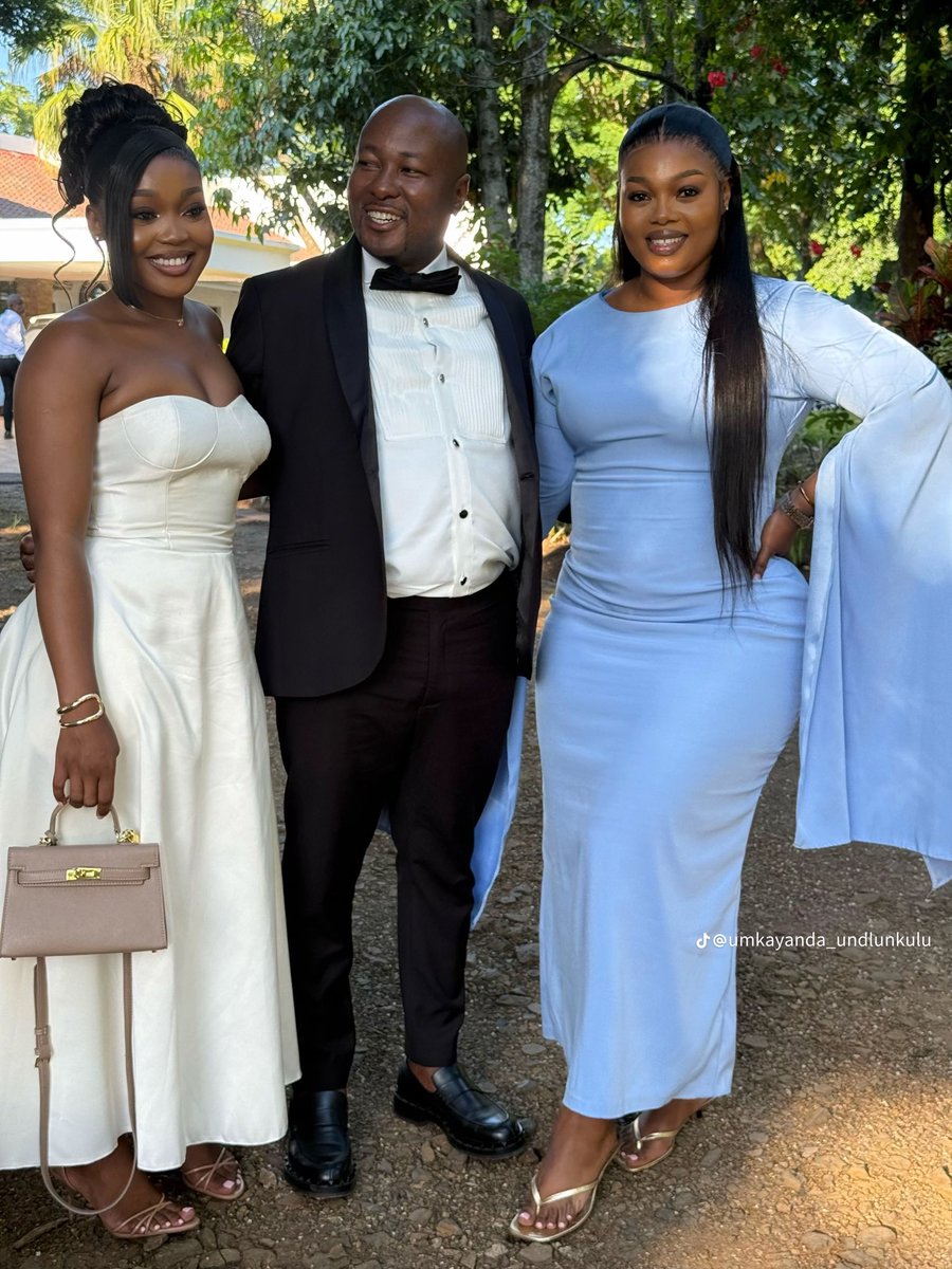 Ayanda Mzolo tweet media