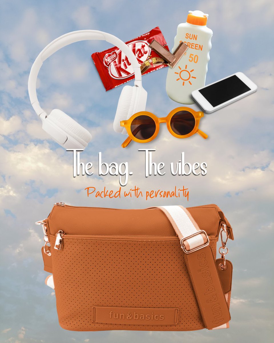 funandbasics's tweet photo. Todo cae en su sitio 🕶️cuando entra este bolso. 👜✨
#FunAndBasics #SS26 #MainCharacterBag #StyleWithAttitude #BagEdit #SpringStyle https://t.co/hzaJr8DUsq