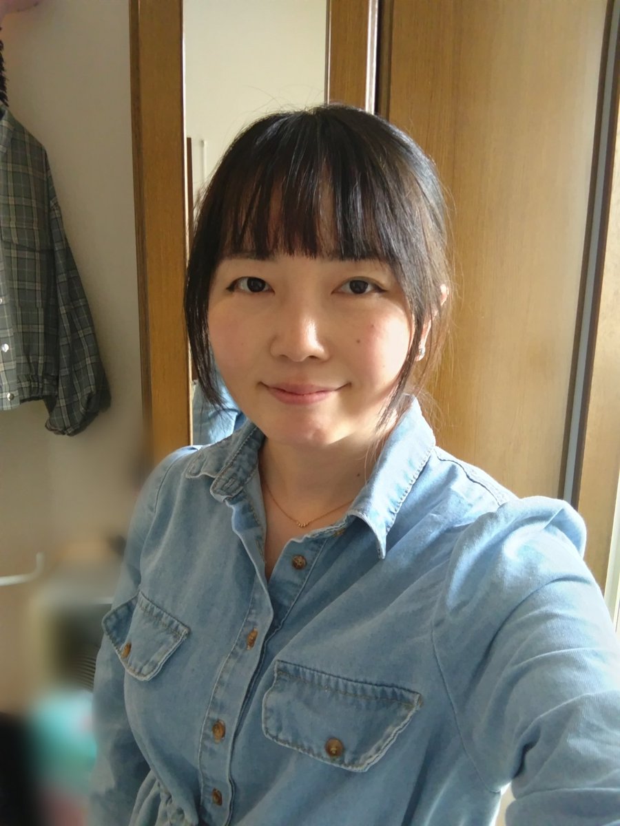singer_yukina's tweet photo. こんにちは！
今日は、職場に提出する書類を受け取りに少しメイクして病院へお出掛け！
院内のカフェで書類整理して少しのんびりしました！
夫も暫く育児休暇貰えてて、沢山家事育児協力してくれてとても助かってます！
無理なく適度にリフレッシュして、楽しく育児頑張ります🥹✨ https://t.co/lhwBDVVP4d