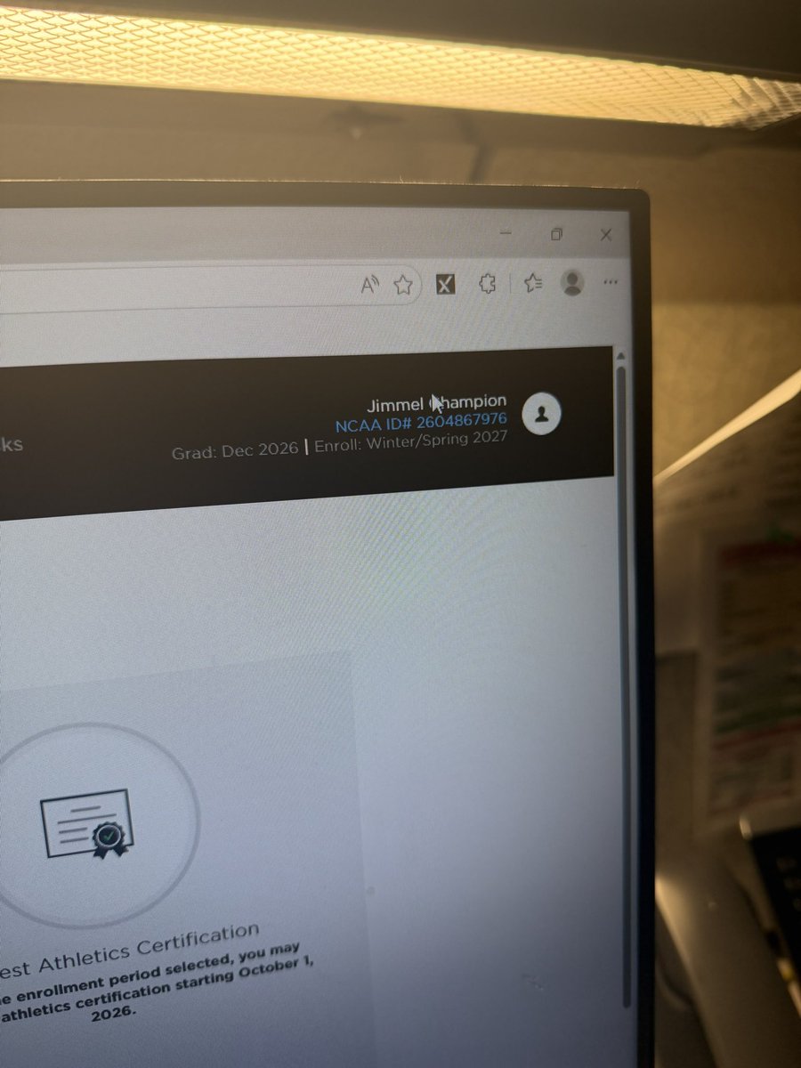 JimmelChampion's tweet image. Blessed to be one step closer 🙏🏾
NCAA Eligibility Center process underway… locked in and ready for what’s next.

#StudentAthlete #Recruitment #NextLevel