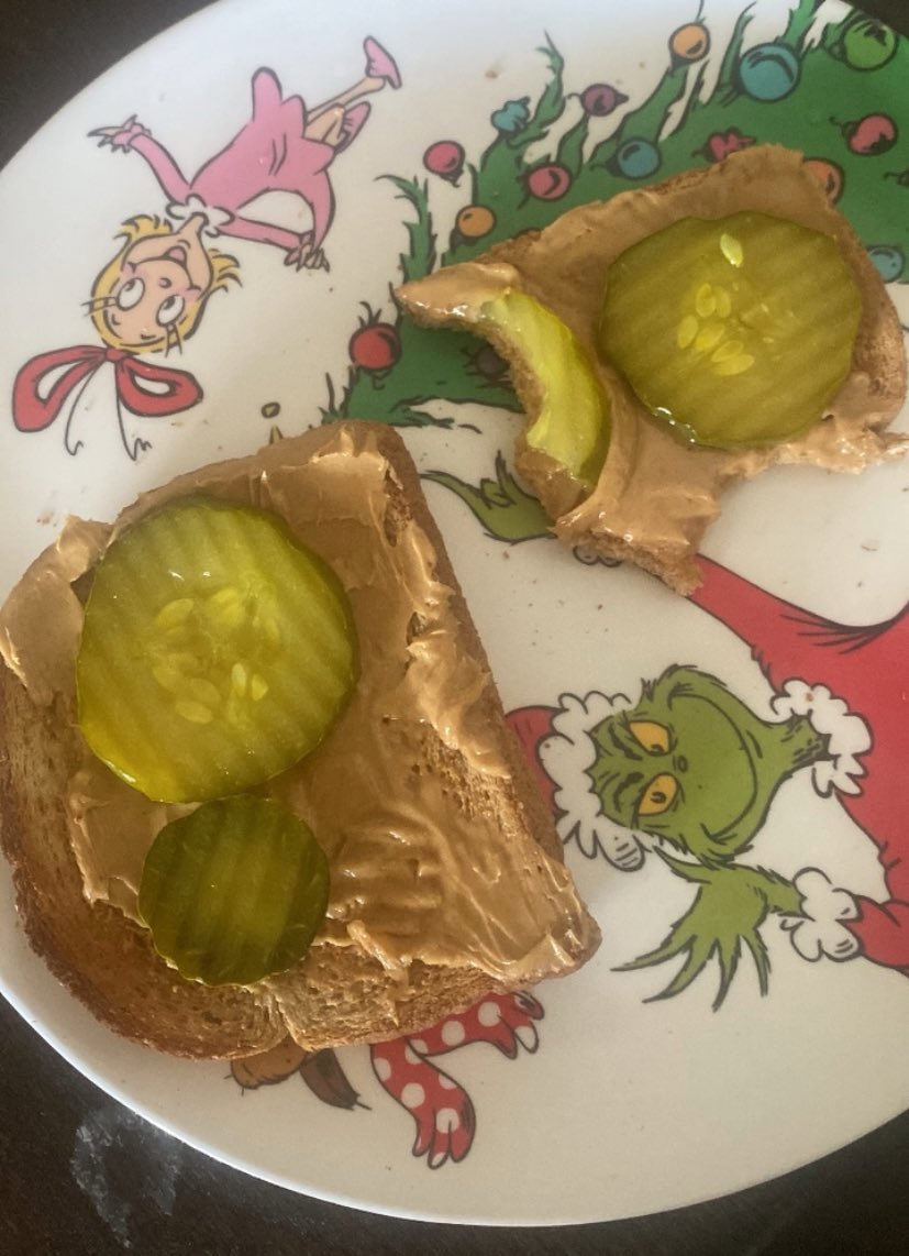 mika .☘︎ ݁˖ tweet media