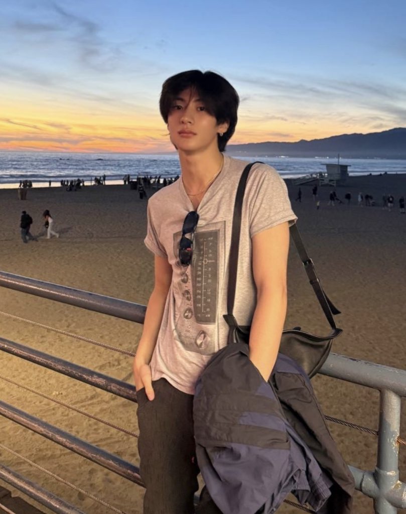 lnwmark every day i pray and cry tweet media