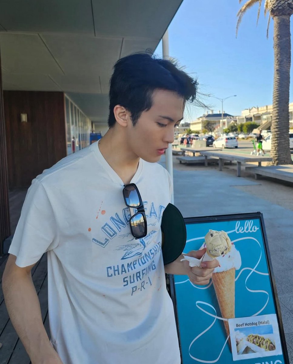 lnwmark every day i pray and cry tweet media