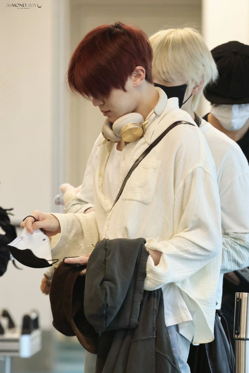 DerMond_SION tweet media