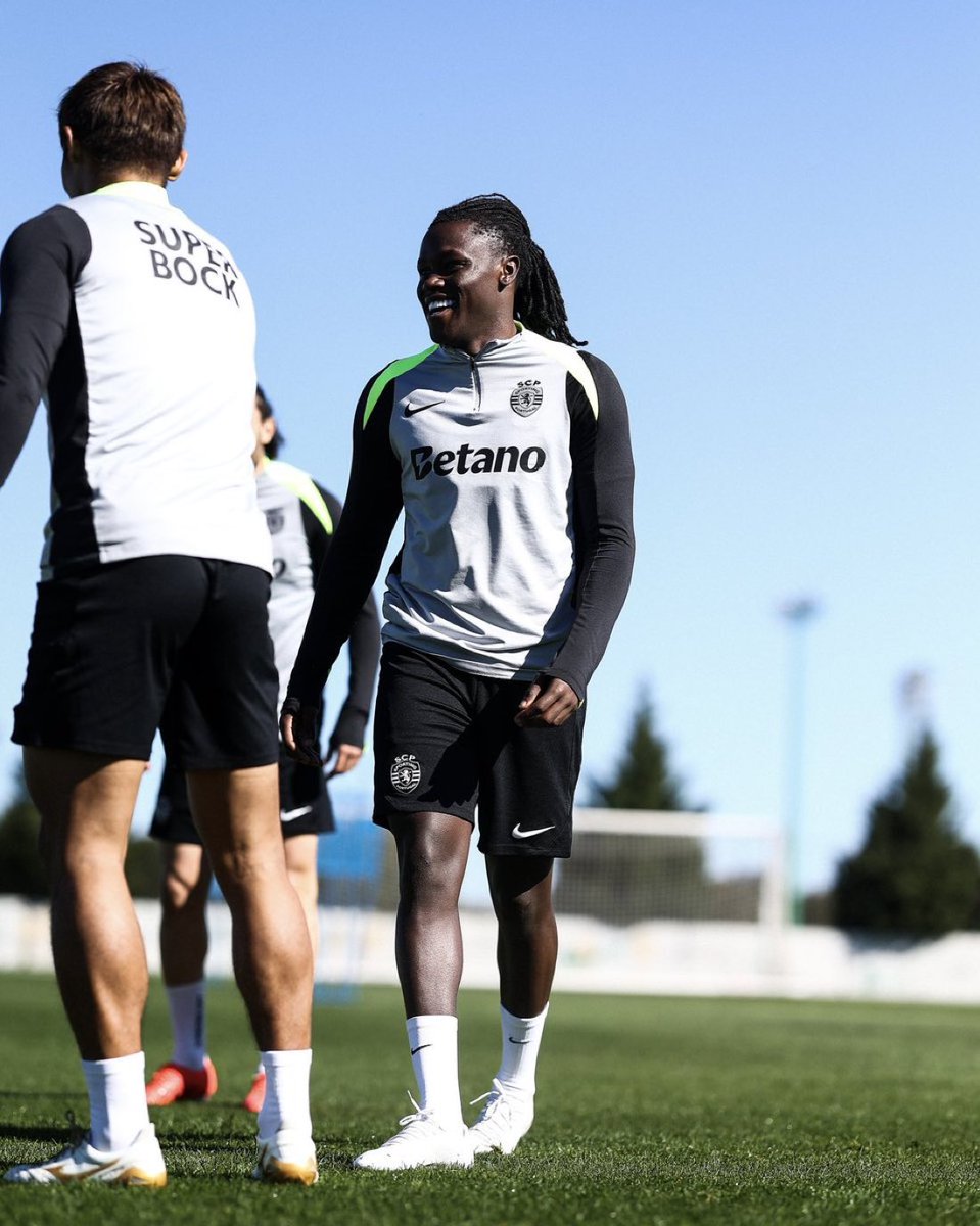 Princess💙💙 tweet media