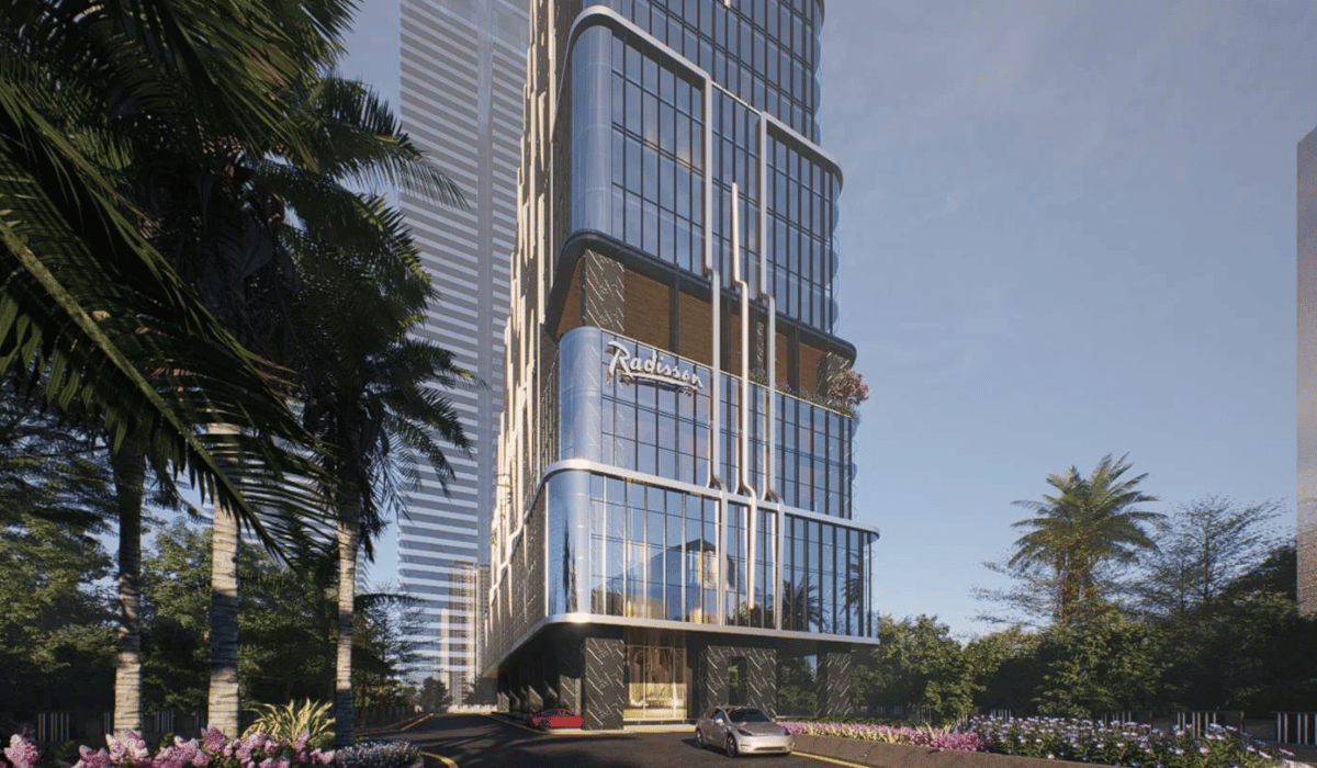 Biltrax_Media's tweet photo. A new luxury address is taking shape in Hyderabad.
Radisson Collection Hotel Hyderabad is now under construction near Financial District.
• 100 keys
• 30 floors
• 290 Cr investment
#ReadMore: https://t.co/wdba0cV0v7
#Hyderabad #LuxuryHotel #HotelProjects #ConstructionUpdate https://t.co/88TpFpCRaq