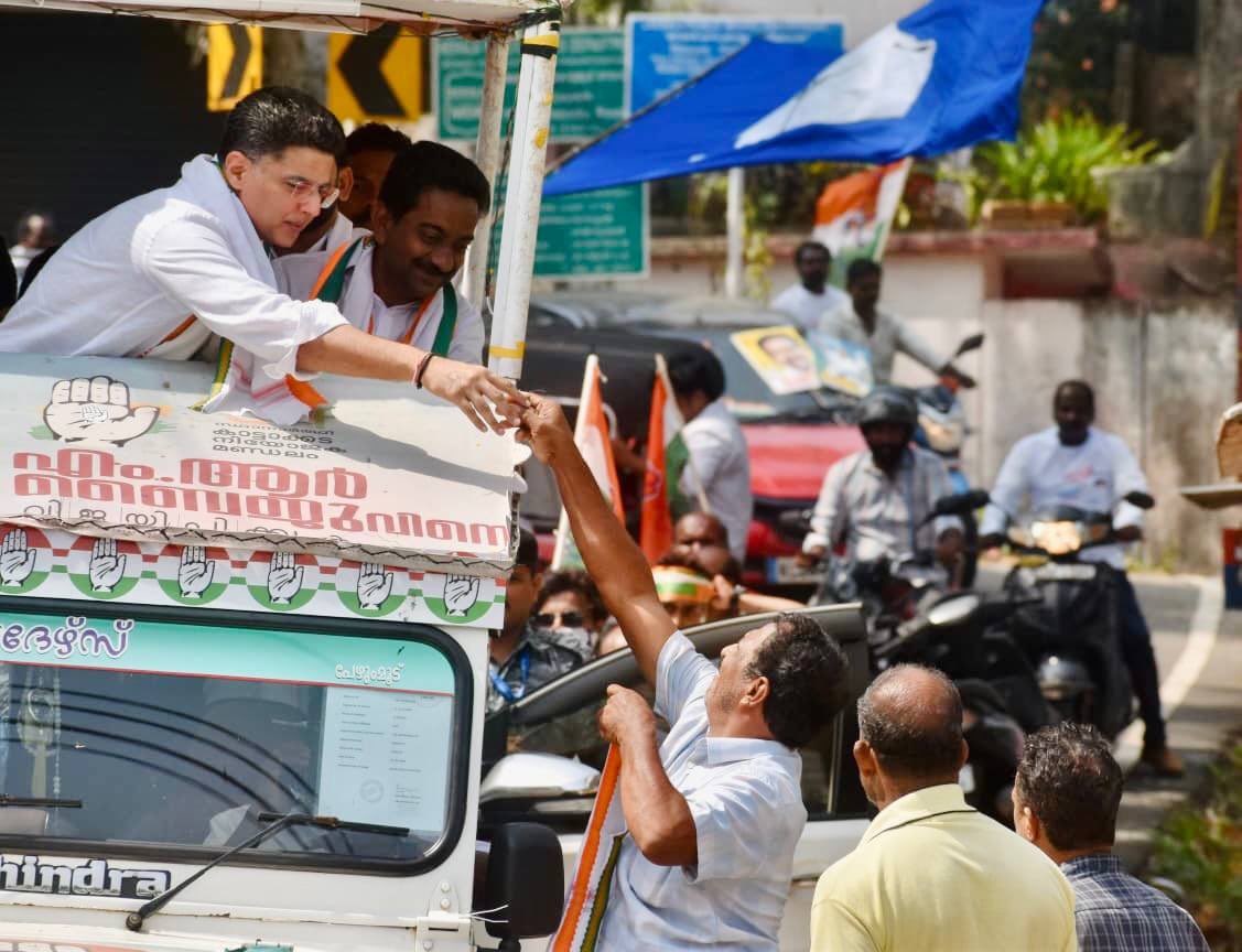 We had an enthusiastic roadshow in support of Congress candidate Shri M.R. Baiju from the Kattakada assembly. 

We are committed to creating employment opportunities, strengthening infrastructure, and ensuring welfare reaches every household. 

Vote for a better Keralam. Vote for