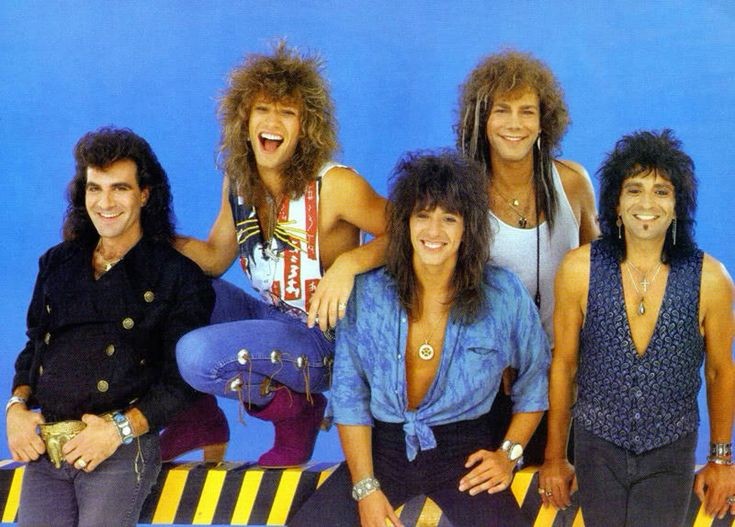 lena836's tweet photo. Happy Tuesday Jovi friends ❤️ 
#BonJovi https://t.co/IXnantf8nh