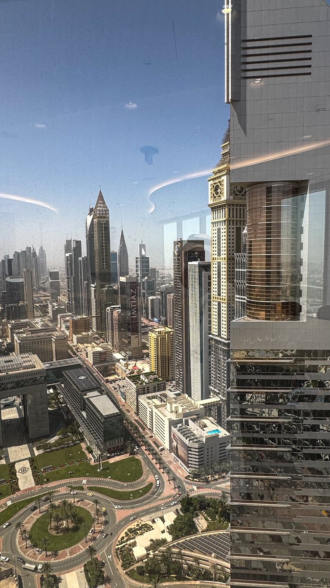 أحـمد ⓯ ㊱ 🇦🇪 tweet media