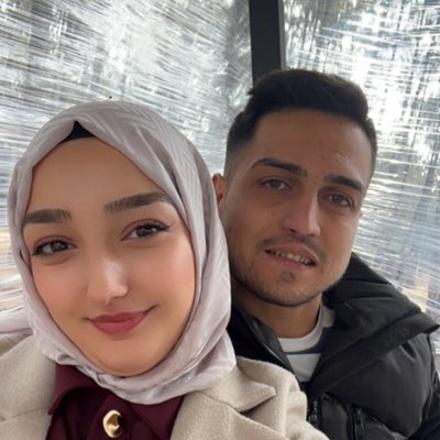 ldygu06's tweet photo. #YeniProfilResmi https://t.co/p0MUZBlTKI