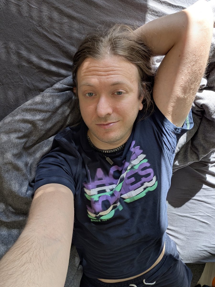 Grystian tweet media