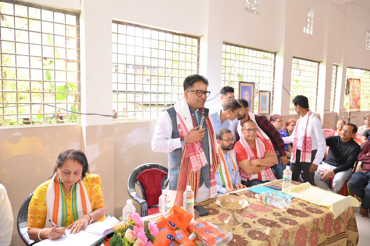 MANAB DEKA /মানৱ ডেকা tweet media