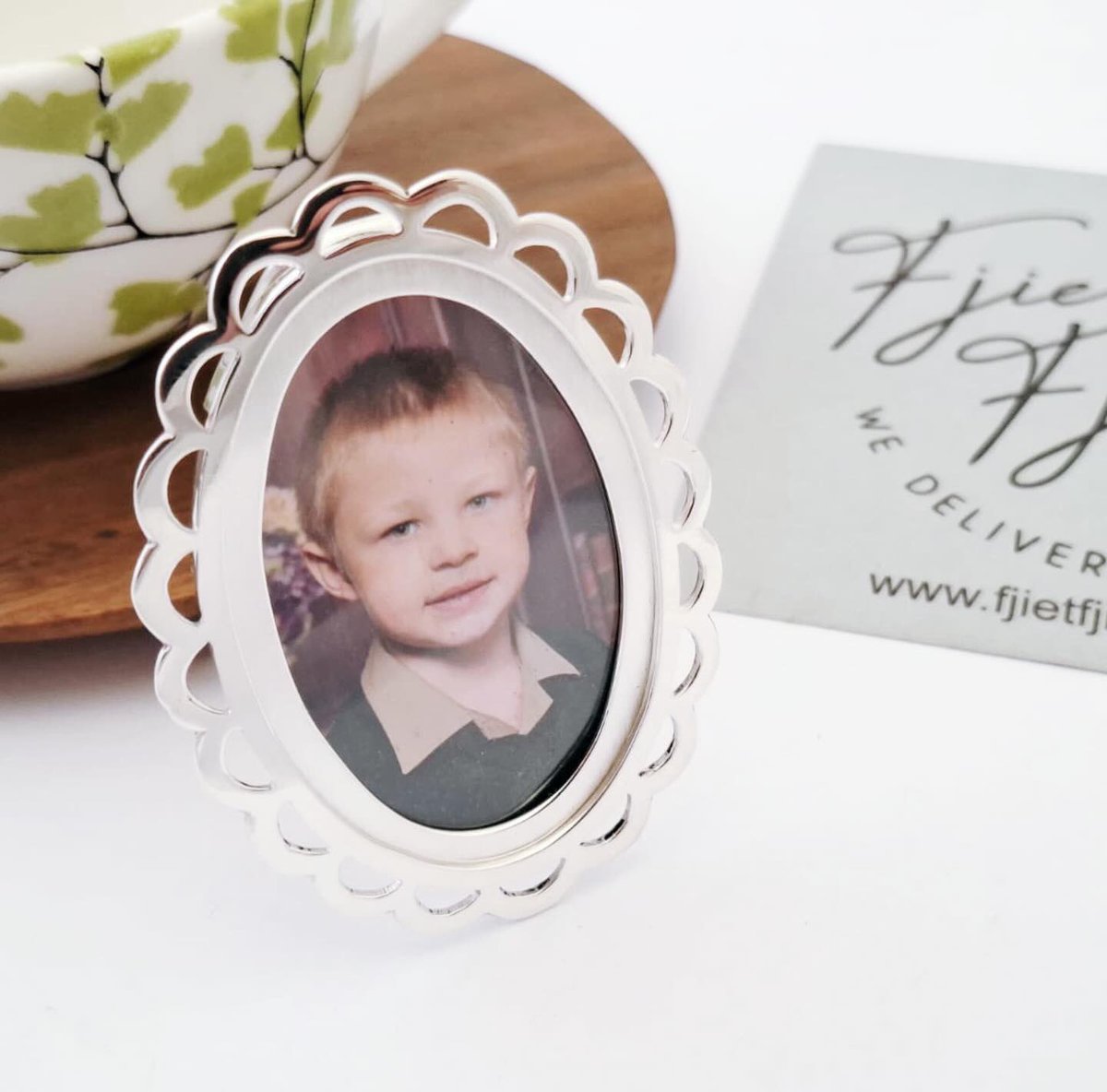 FFjieuw's tweet image. Sterling Silver Photo Frames! 

#sterlingsilver #handmade #photoframe #fjietfjieuw #wedeliverhappiness
