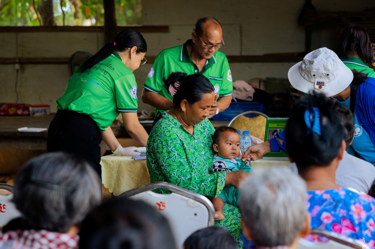 UNICEFCambodia's tweet photo. On today’s World Health Day, we recognize that health is the foundation of every child’s growth, protection, and future. Vaccination 💉💧 gives children the best start in life by protecting them from preventable diseases. https://t.co/Lx8VLaX3ck