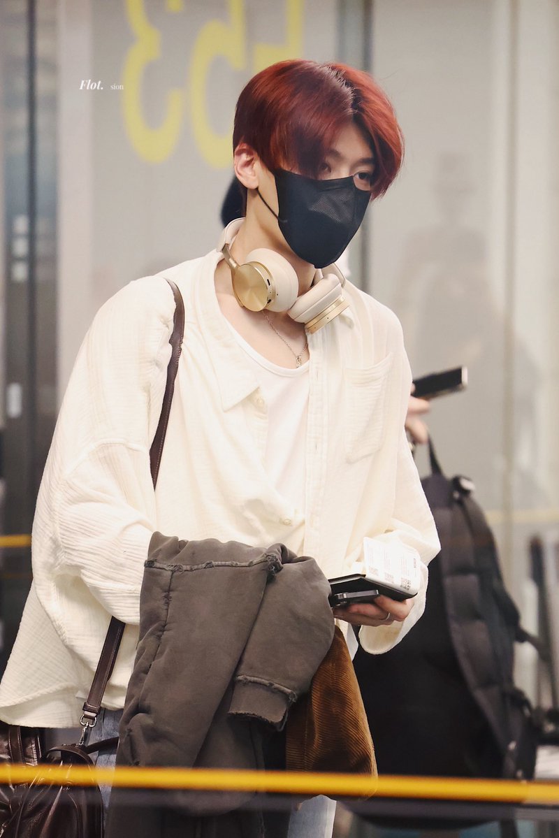 𝐹𝑙𝑜𝑡. tweet media