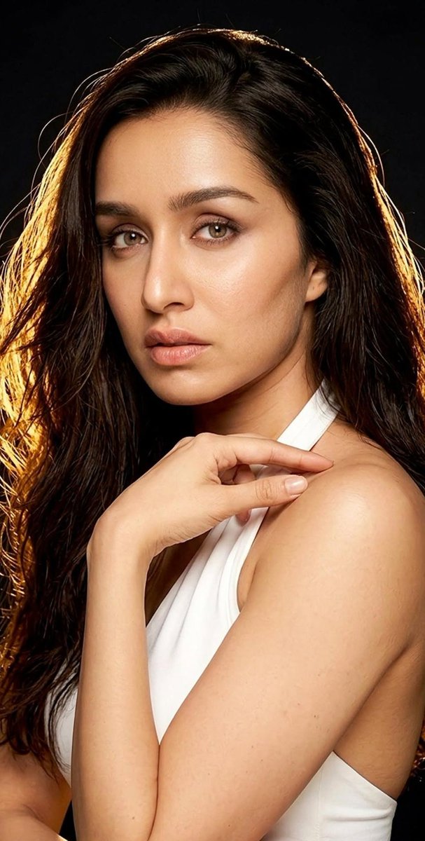 🇬‌🇷‌🇪‌🇪‌🇳‌ 🇨‌🇭‌🇮‌🇱‌🇱‌🇮‌ tweet media