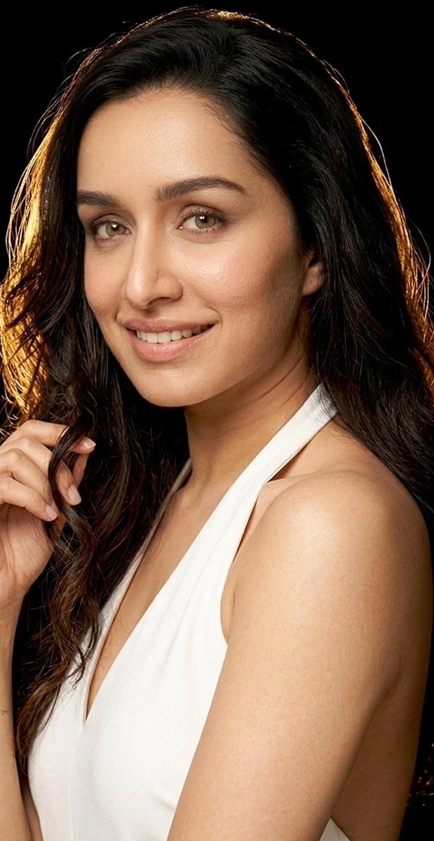 🇬‌🇷‌🇪‌🇪‌🇳‌ 🇨‌🇭‌🇮‌🇱‌🇱‌🇮‌ tweet media