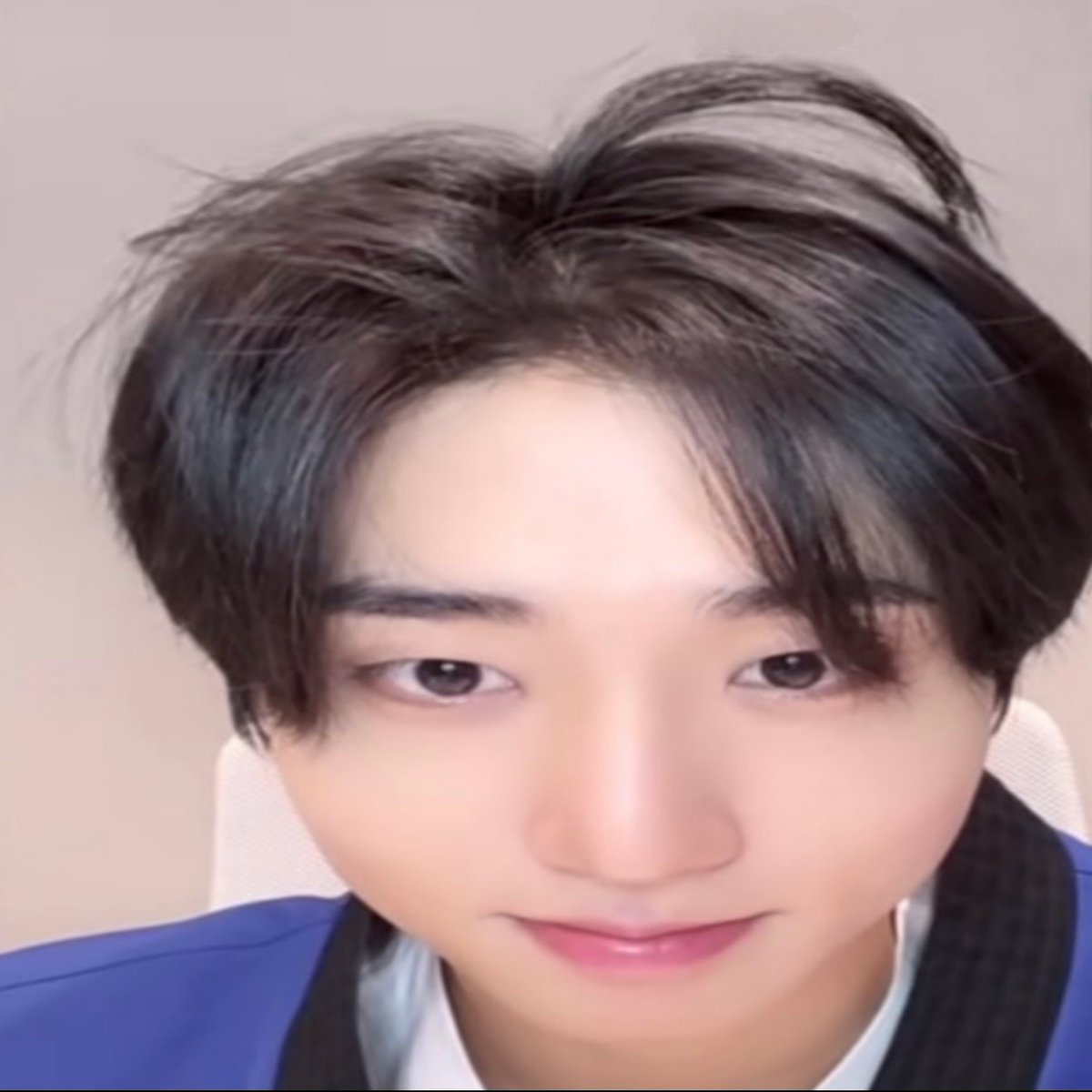 ️️ ️ tweet media