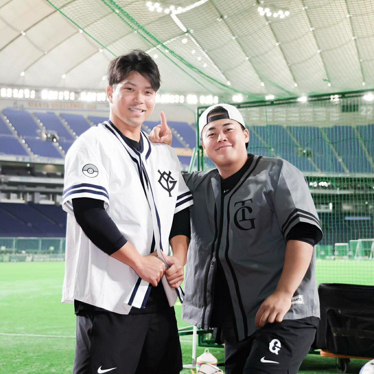 特別仕様のベースボールシャツはGETしましたか⁉ #大城卓三 選手