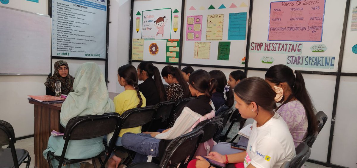 efrahindia's tweet photo. Under SBI Foundation’s Sashakti Vertical project, implemented by EFRAH, activities focused on field engagement, counselling, educational sessions, garment production operations, and vocational training,  outreach and impact among marginalized communities in Badarpur area of Delhi https://t.co/A3LWVpEhT8