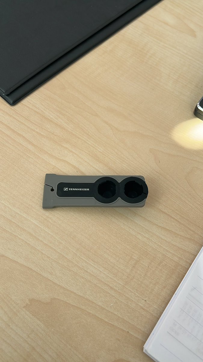 Sennheıser kulaklık sarıcı sadece 1TL 

Alıcısına hayırlı olsun.