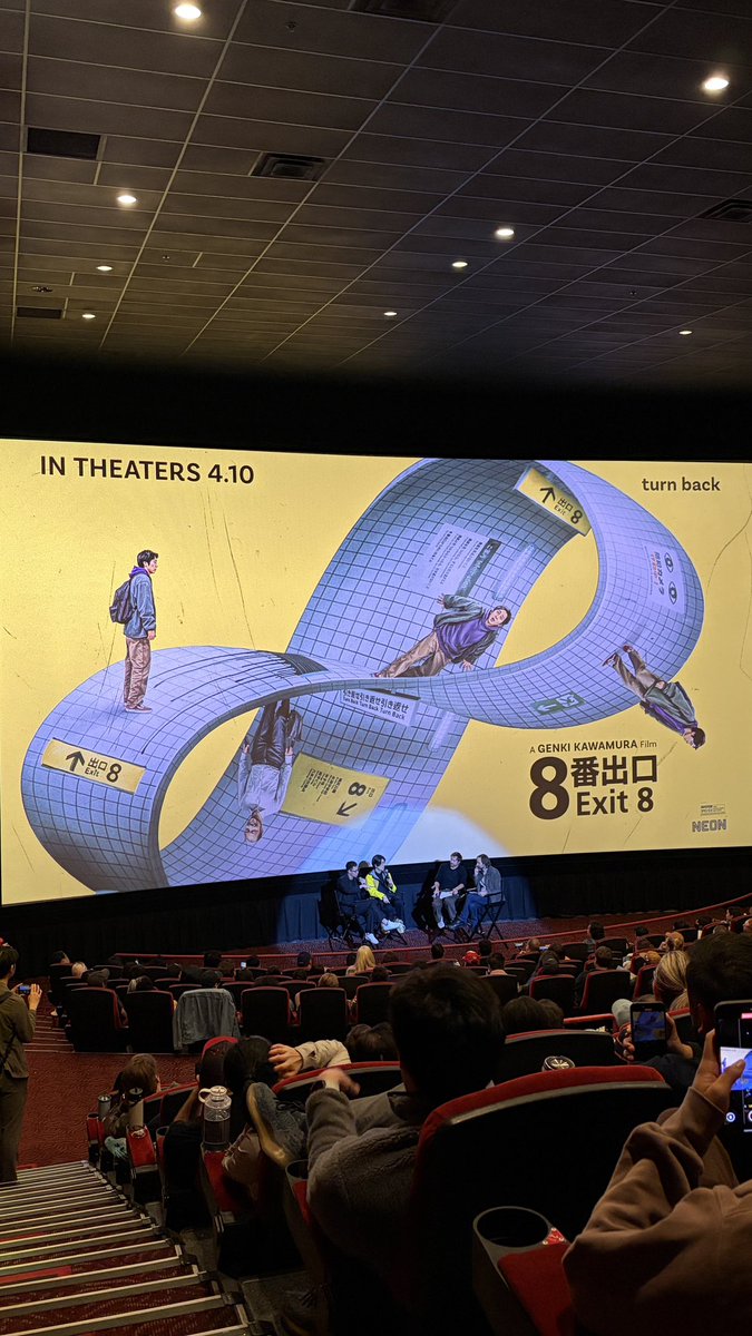 ZHJB1's tweet photo. Early screening of Exit 8. The Duffer brothers came to moderate the Q&amp;A with Director Genki Kawamura. They were so nice and took pictures with fans! 📸 #Exit8 #DufferBrothers @exit8_movie https://t.co/oGjafzq5LO