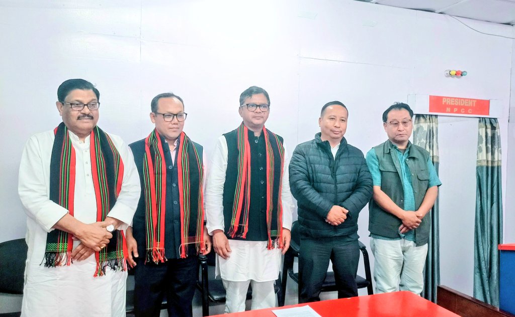 Moderated Press Conference addressed by Shri <a href="/saptagiriulaka/">Saptagiri Ulaka</a> ji with Shri <a href="/meghachandra_k/">Keisham Meghachandra Singh</a> ji and Shri <a href="/jayadevjenainc/">Jayadev Jena</a> ji at Congress Bhavan, Kohima today as bye-election campaign for 28 Koridang AC winds up for INC star campaigners.
