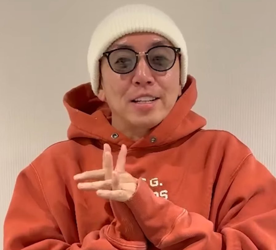 𝟭𝟵𝟳𝟲 tweet media