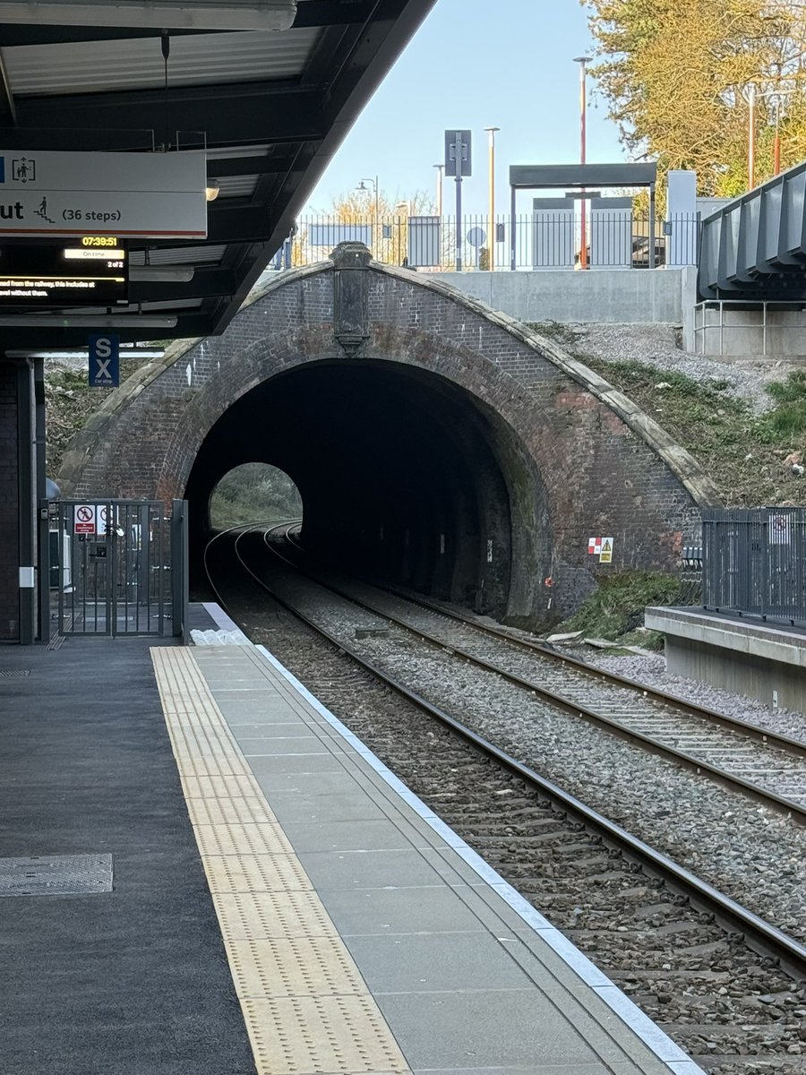 George The Stourbridge Junction Station Cat tweet media